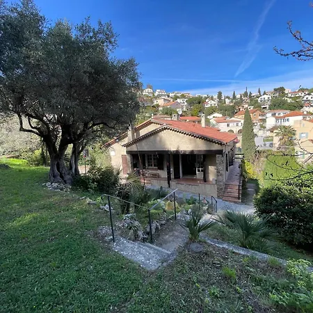 - Quartier Noailles * Hyeres