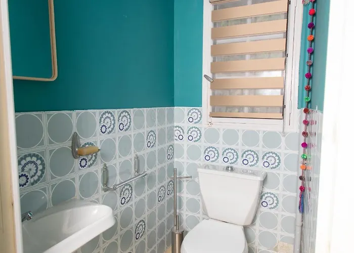 - Quartier Noailles *