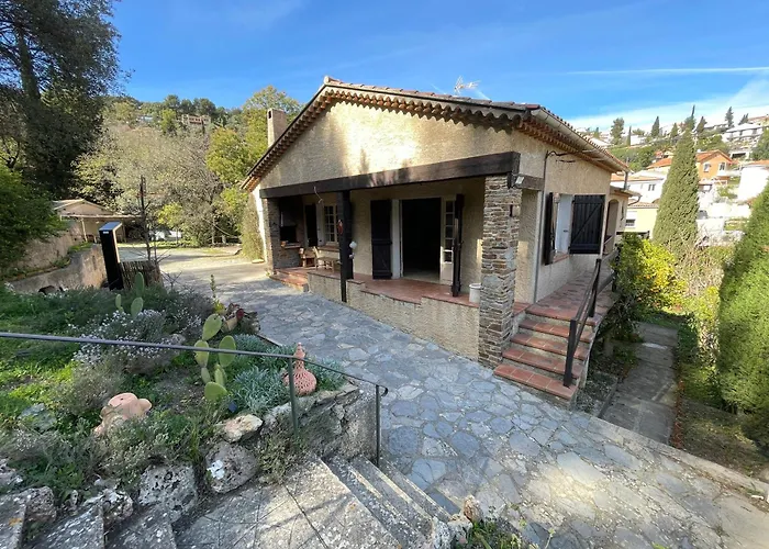 Villa - Quartier Noailles *