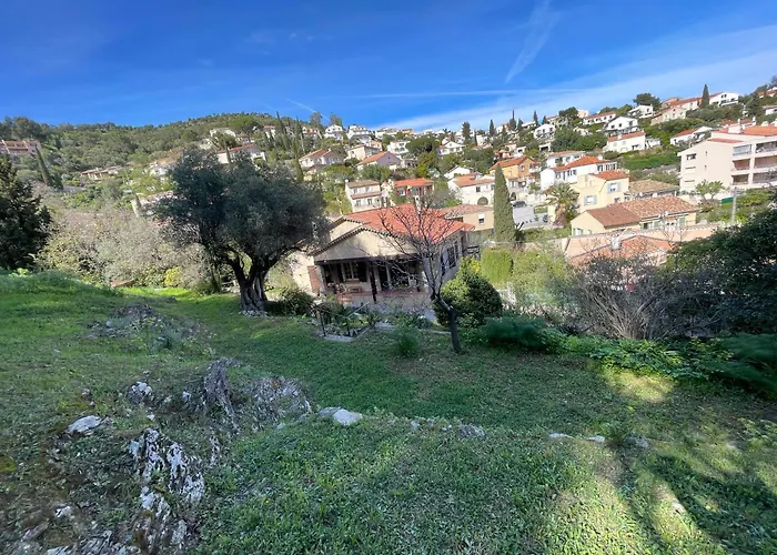 - Quartier Noailles Villa *